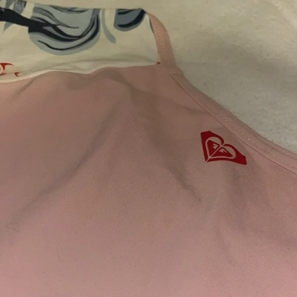 Girls Roxy Rashguard - Picture 6 of 6